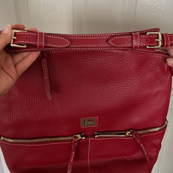 New oversized Dooney & Bourke pebbled grain leather shoulder bag - Picture 4 of 8
